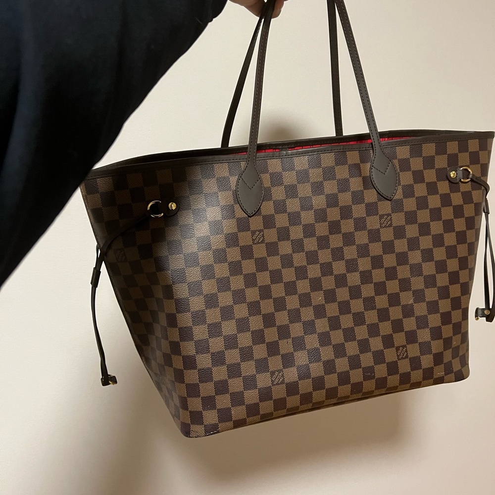 LV Neverfull MM (bag only)